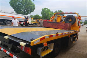 佛冈附近拖车电话号码服务