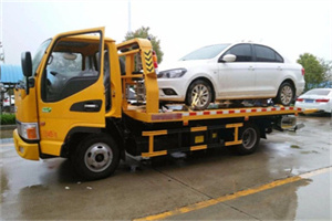 佛冈附近拖车救援24小时服务热线